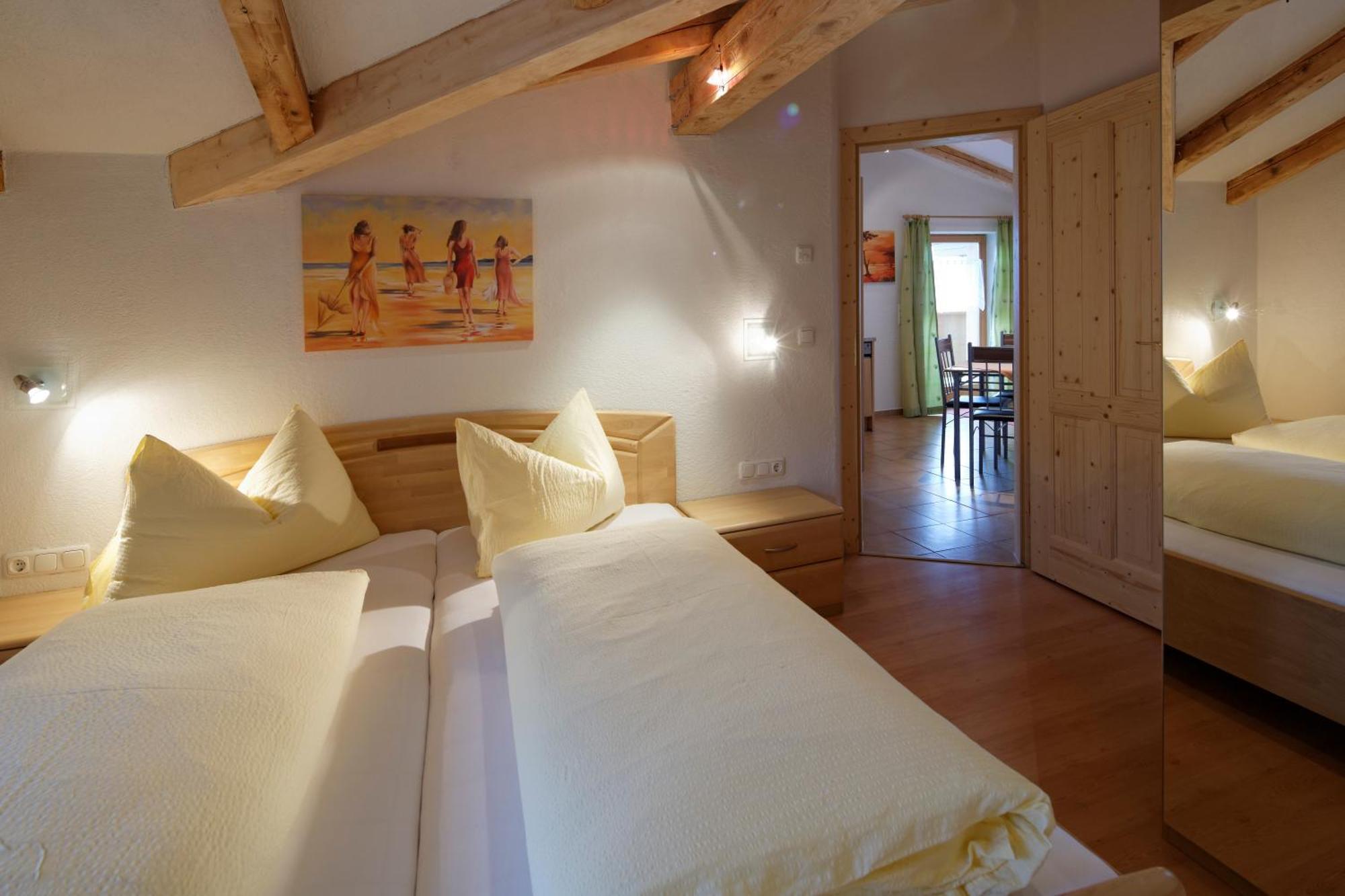 Alpengasthof Oberweissbach Waidring Room photo